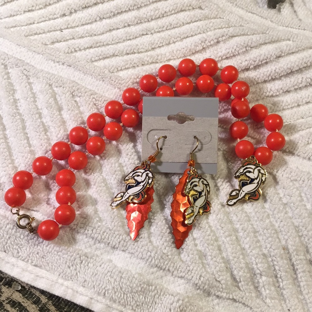Denver Broncos necklace earrings